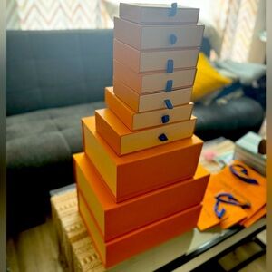 Set of 10 LV empty boxes